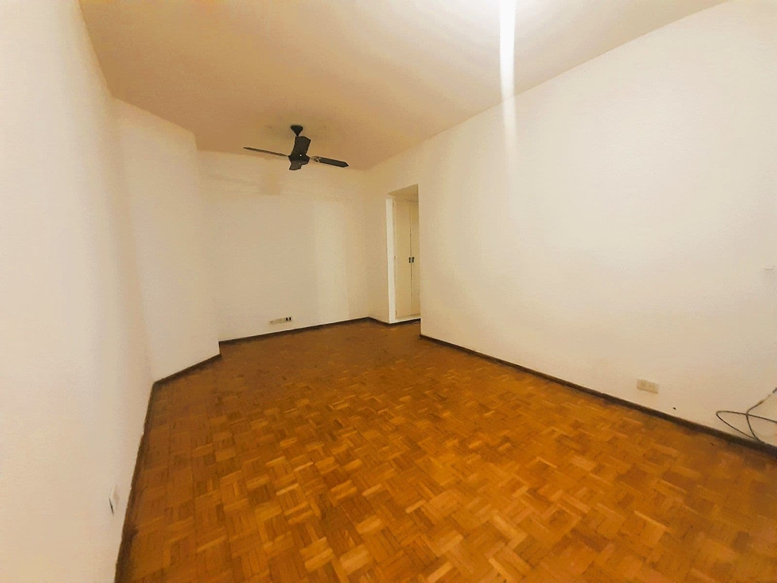 SE VENDE CÓMODO 2 AMBIENTES EN BELGRANO
