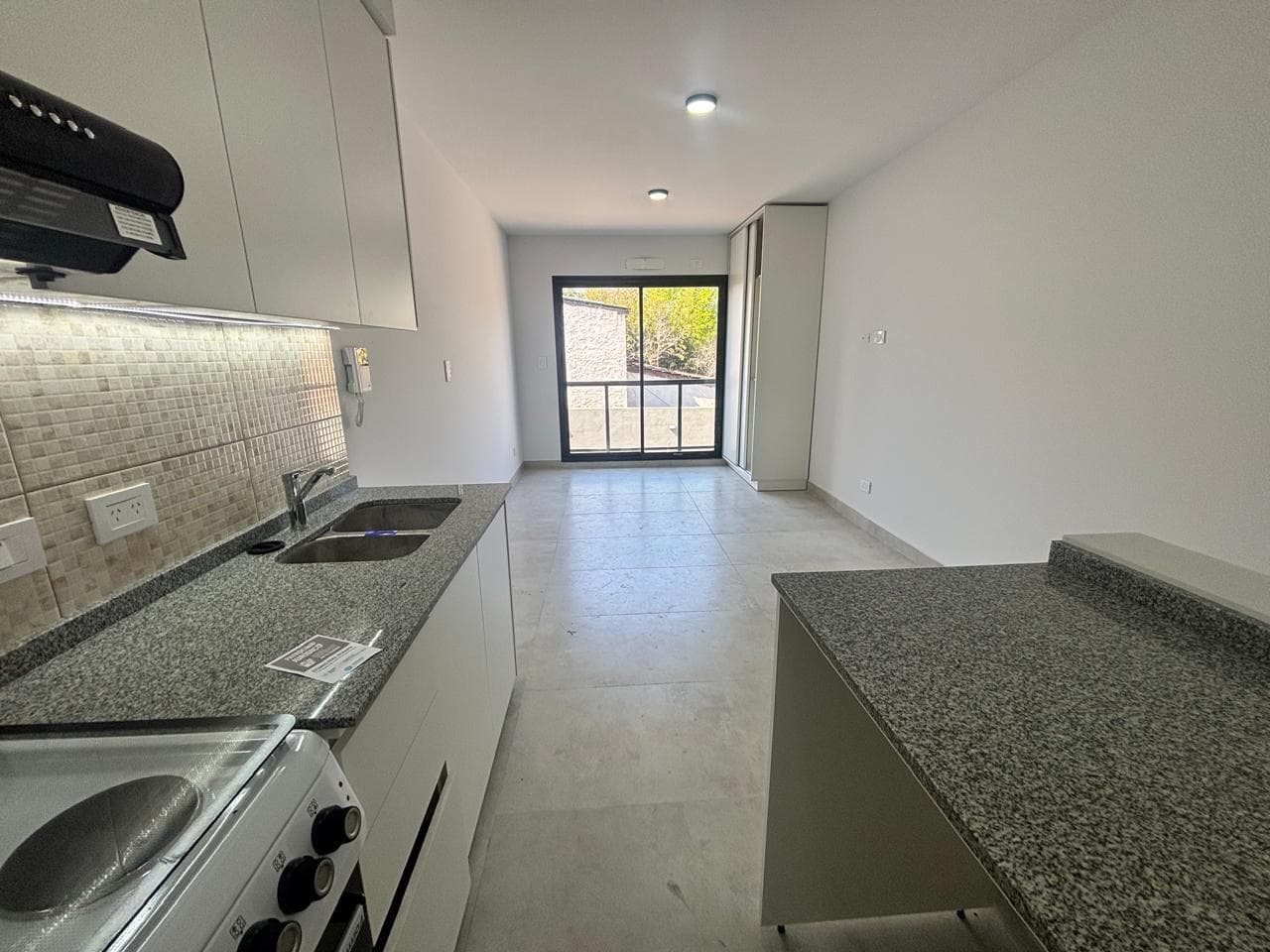 Venta Monoambiente a estrenar c/ Terraza y Cochera San Miguel