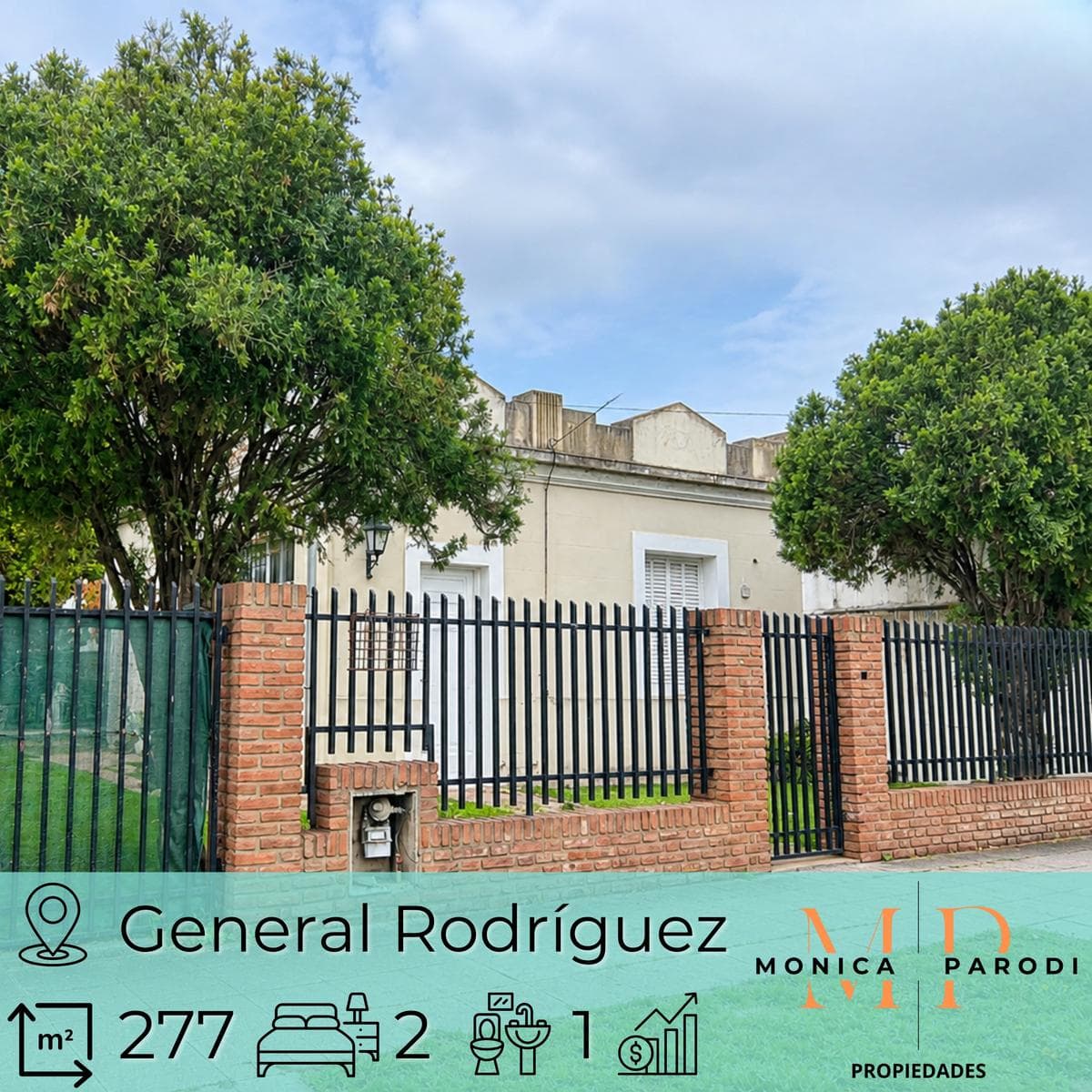 EN VENTA CASA CON PARQUE EN GENERAL RODRIGUEZ