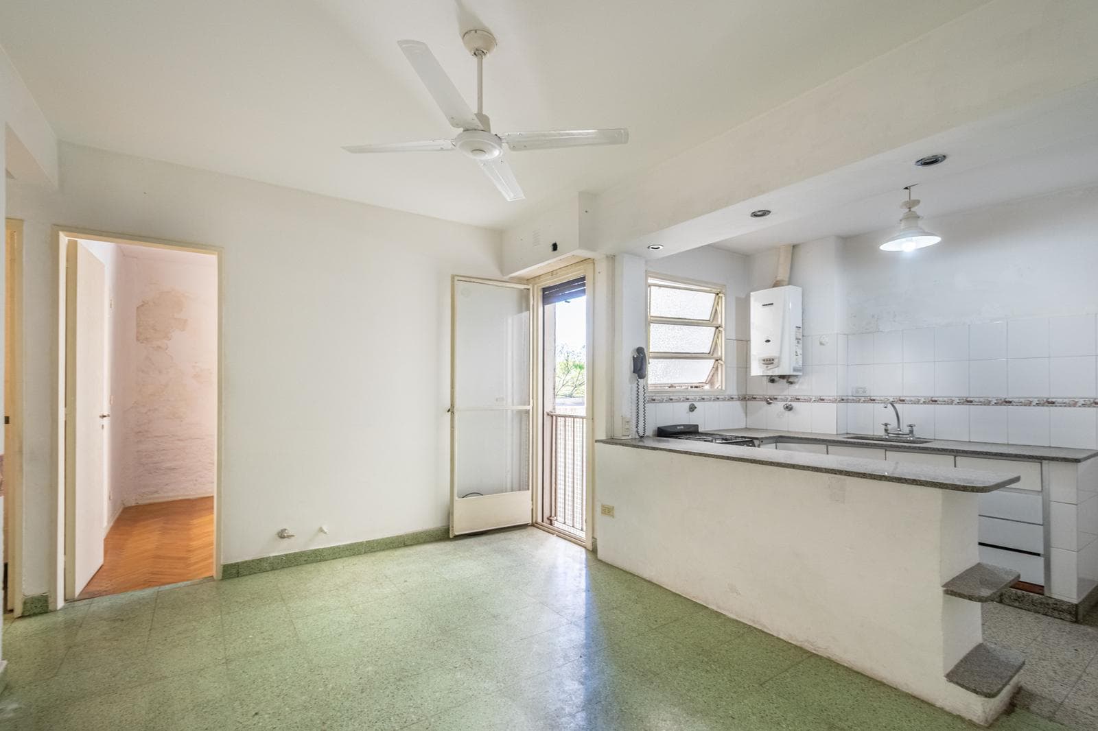 Departamento 2 amb en Versalles