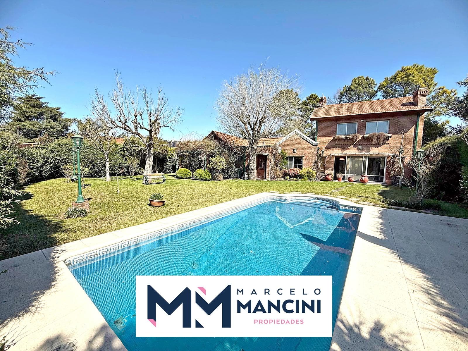 CANNING Casa en Campos De Echeverria Venta 5 Ambientes