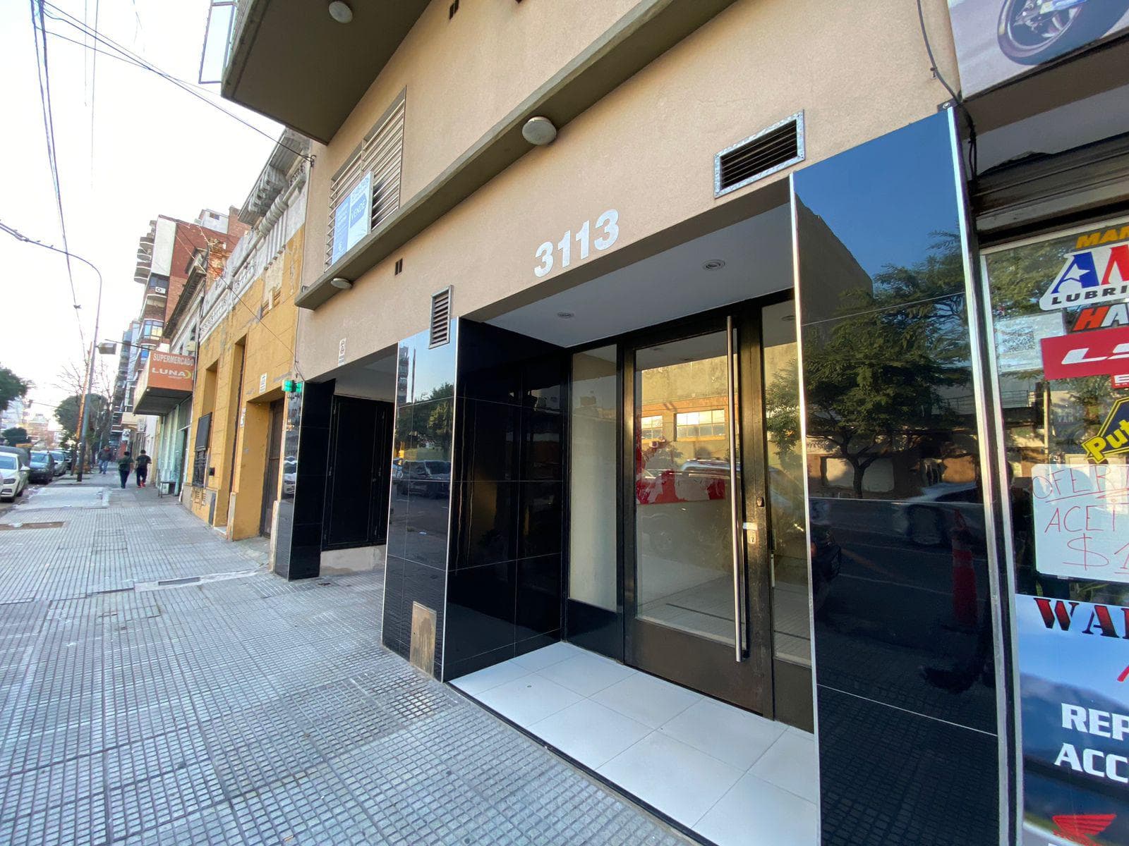 Departamento 2 ambientes en venta en Flores