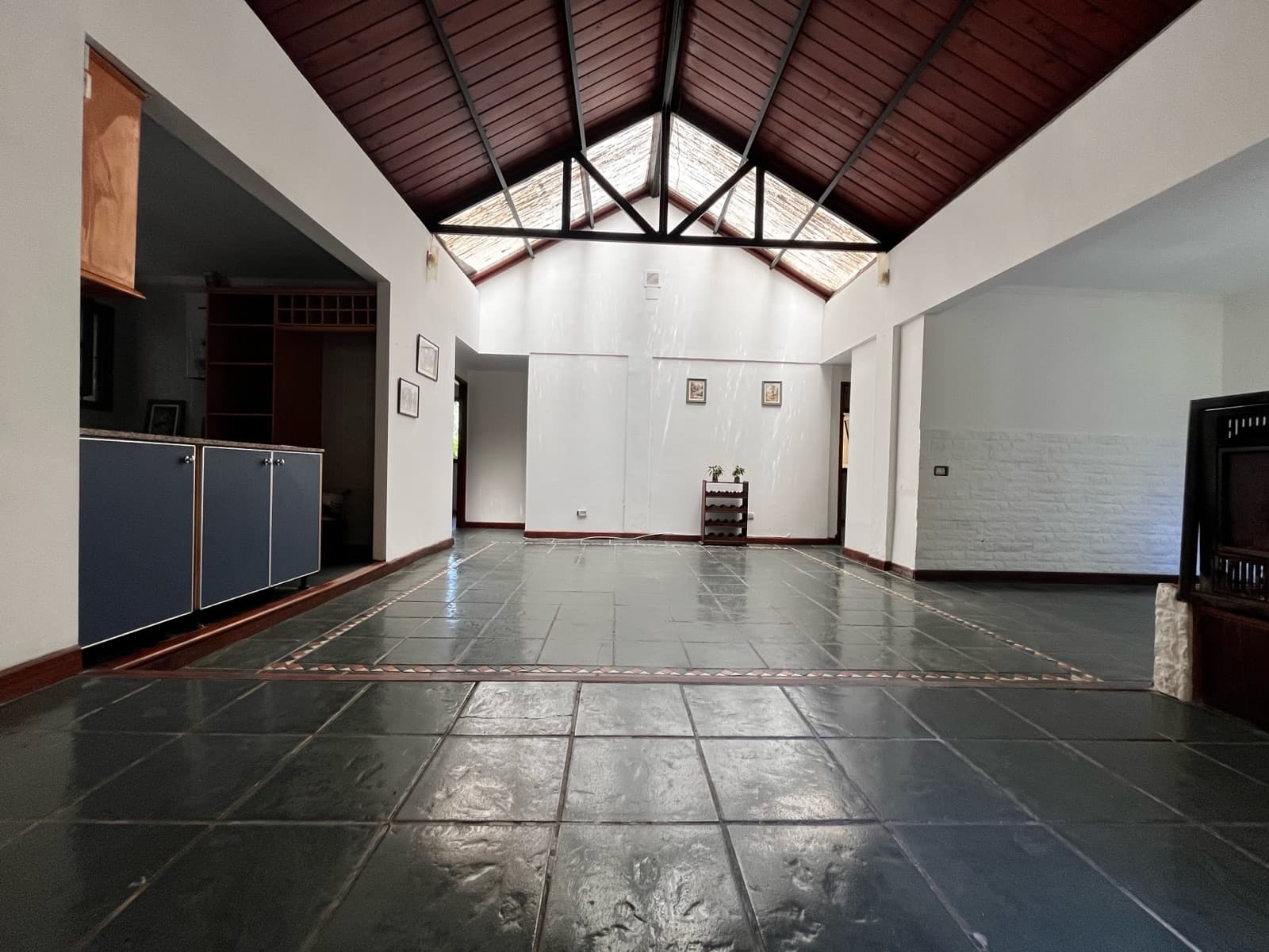 Casa 4 ambientes con parque en venta en Santa Celina