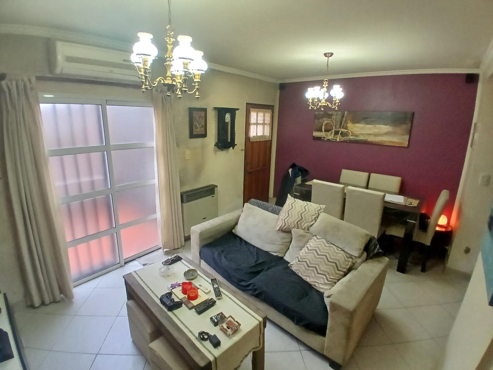 Departamento Tipo Duplex 2 dormitorios, con patio, en gran zona de Banfield VENTA