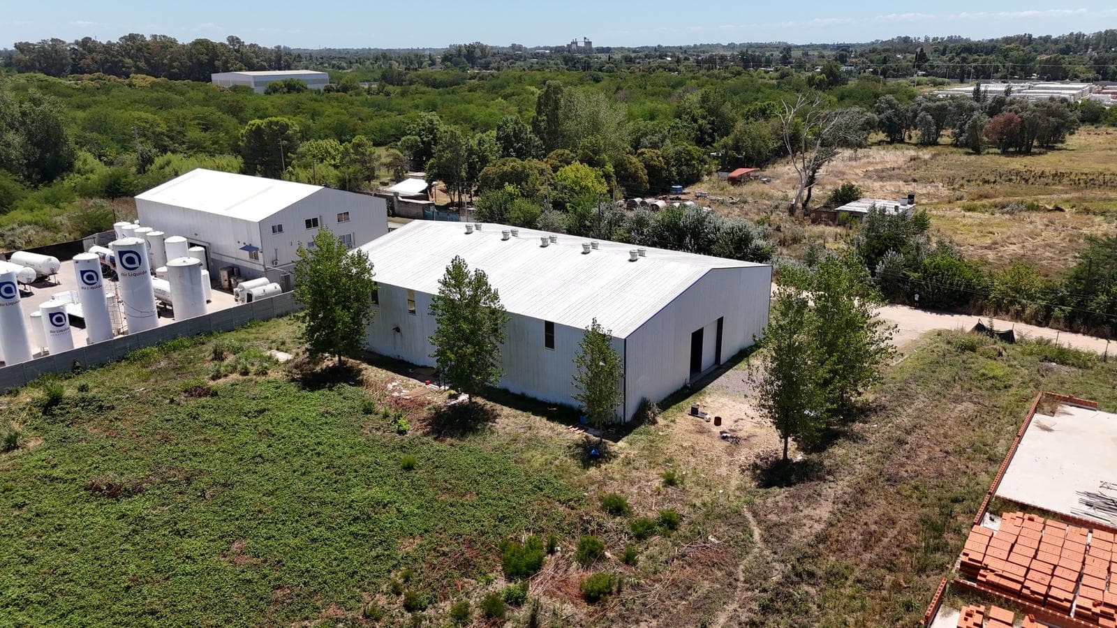 Venta Depósito 1.000 m² sobre lote de 5.500 m² a metros de Ruta 25 en Zelaya, Pilar