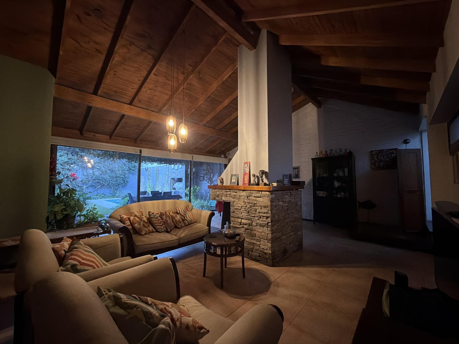 CASA/3 HAB/3 BAÑOS/PISCINA