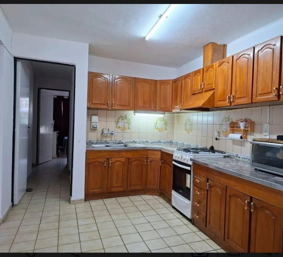INIGUALABLE CASA CON DEPARTAMENTO Y MONOAMBIENTE