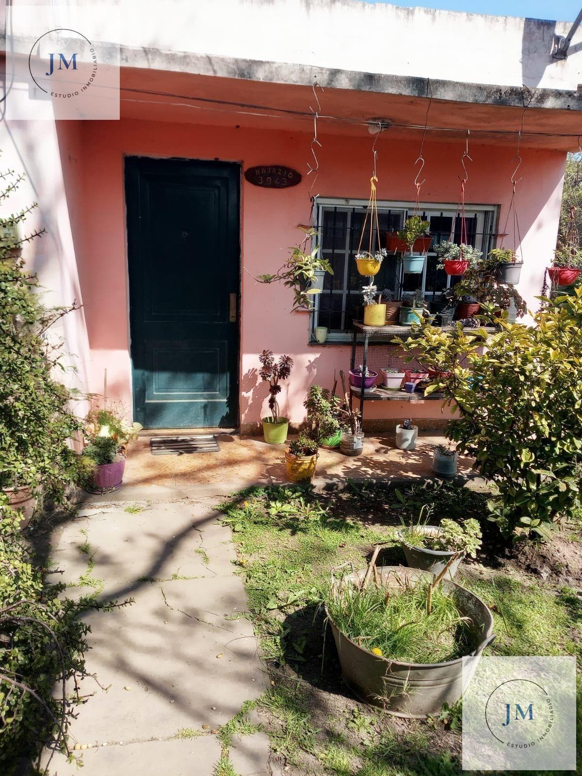 Casa 4 Ambientes, 2 Dormitorios con Parque y Cochera | Glew