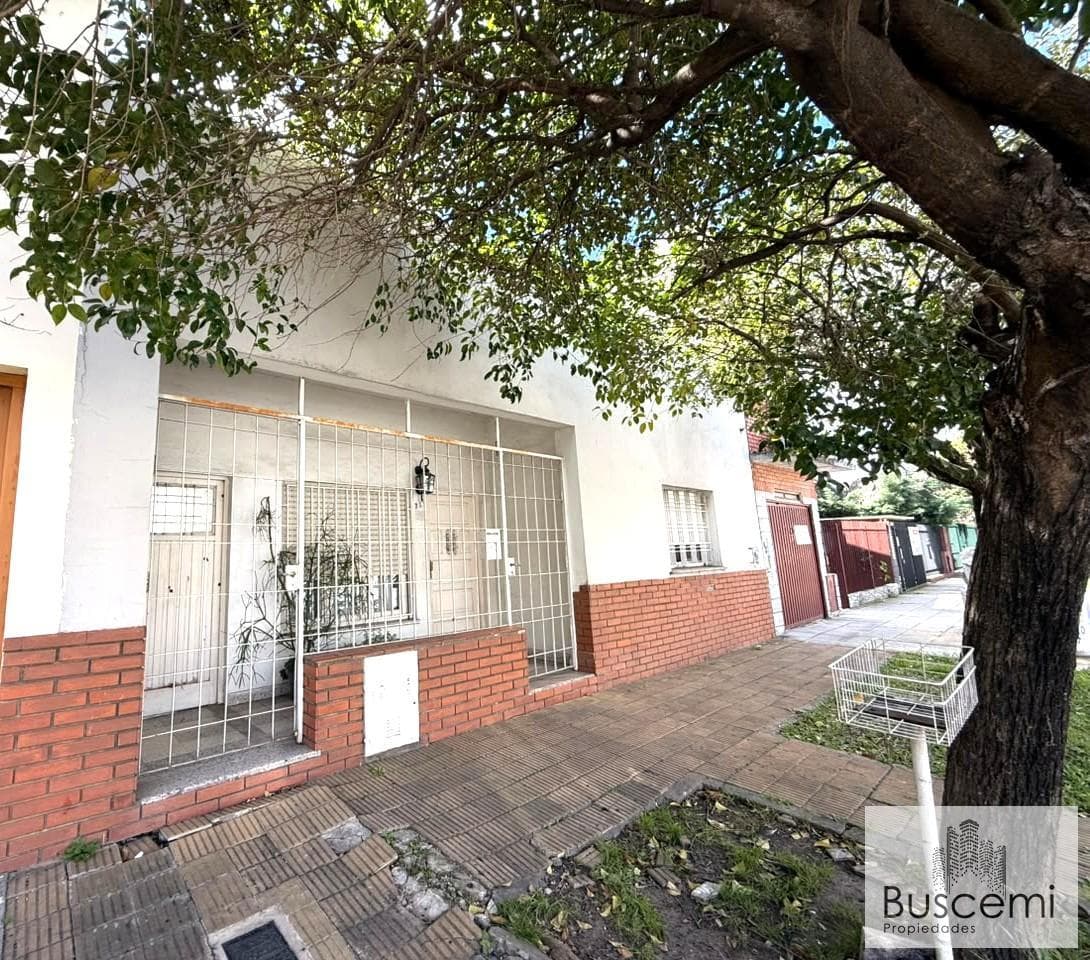 Casa 3 ambientes en venta en Villa Ballester