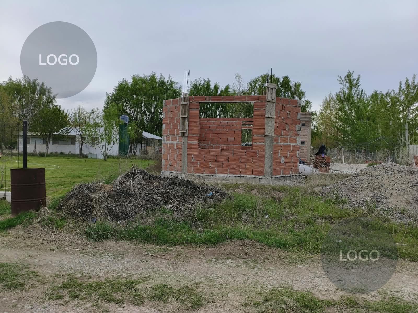 En Venta | Lote de 457 m² con 123 m² de Avance de Obra| B° Las Brisas | Plottier