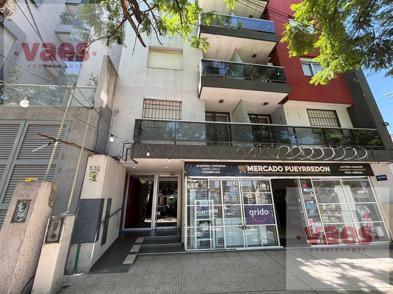Departamento De 1 Dormitorio y medio en exelente Ubicacion