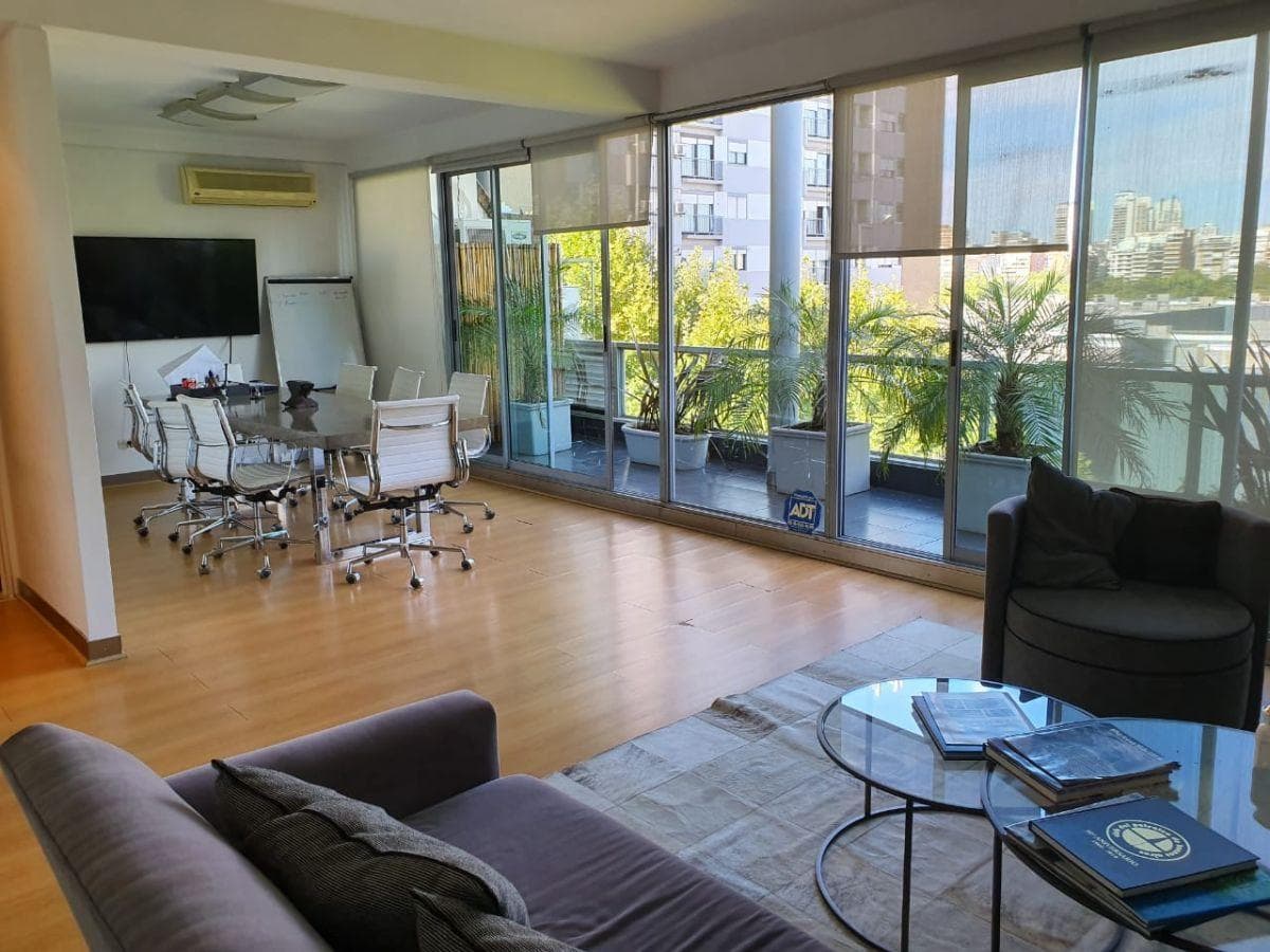 Venta oficina 4 Amb. Planta Libre, Despachos, Sala de Reunión, Balcón y 2 Cocheras en Palermo chico