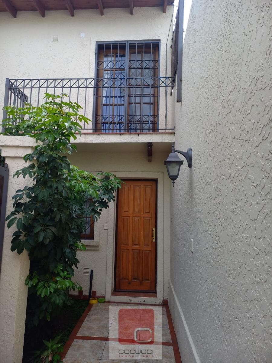 COCUCCI INMOBILIARIA VENDE departamento en Godoy Cruz