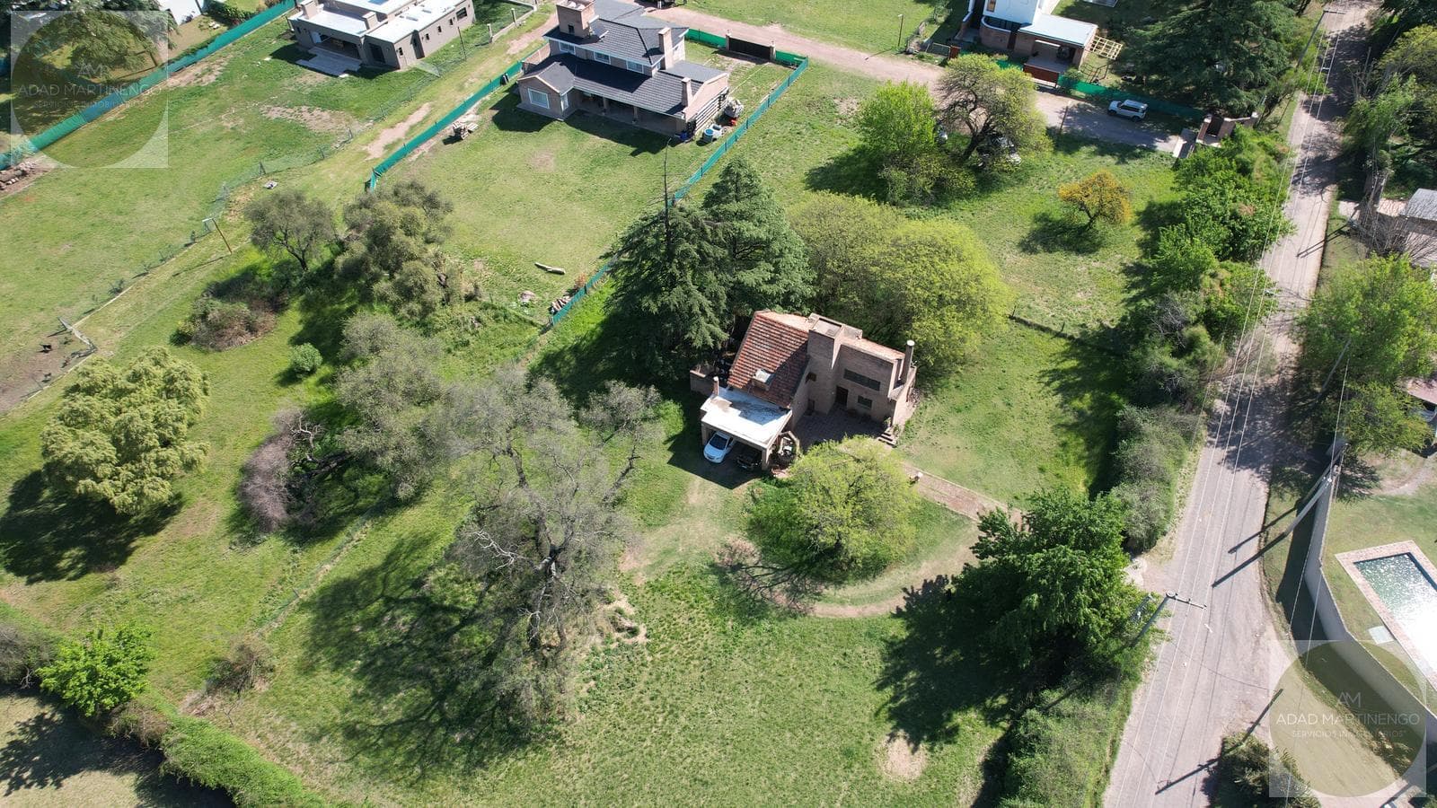 TerrenoExcelente Propiedad con 1.532 m² de Parque y Verde