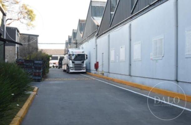 Gran deposito - Nave 1 Parque Laprida - Villa Martelli - Vicente Lopez