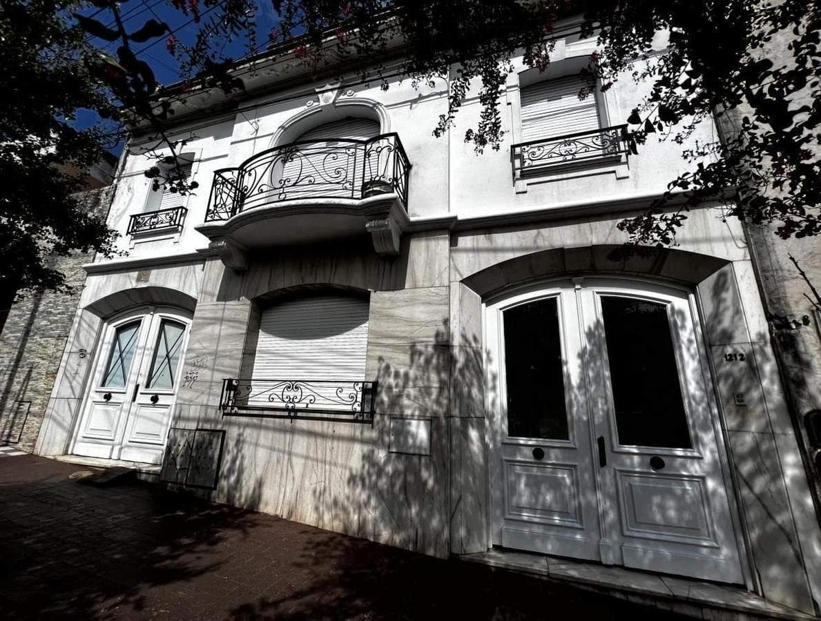 Casa de 6 dormitorios en COFICO - Excelente ubicación