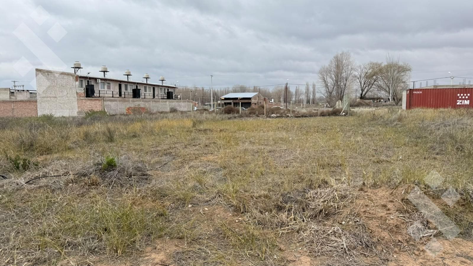 En Venta, Lote de 300 m2, Barrio La Dorada Senillosa
