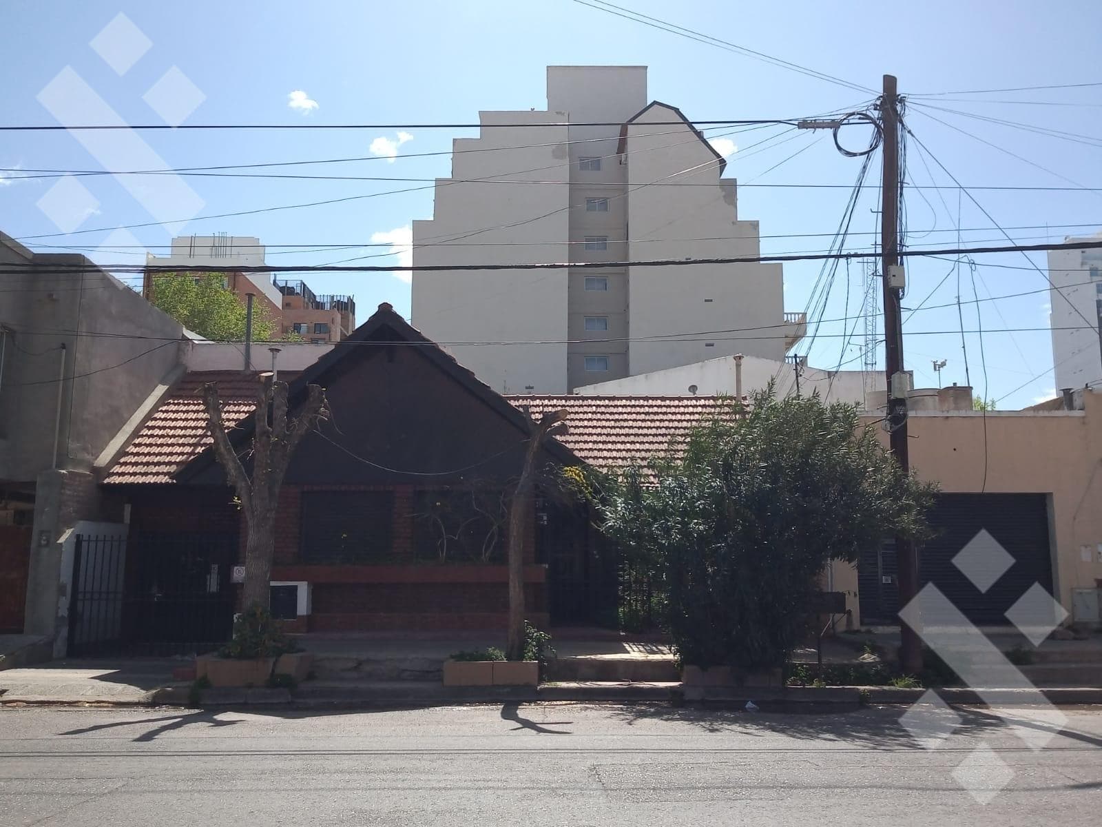 En Venta | Casa de 2 Dormitorios Depto 1 Dormitorio Monoambiente | Neuquén Capital