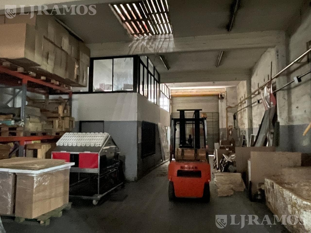 Depósito en Tres De Febrero