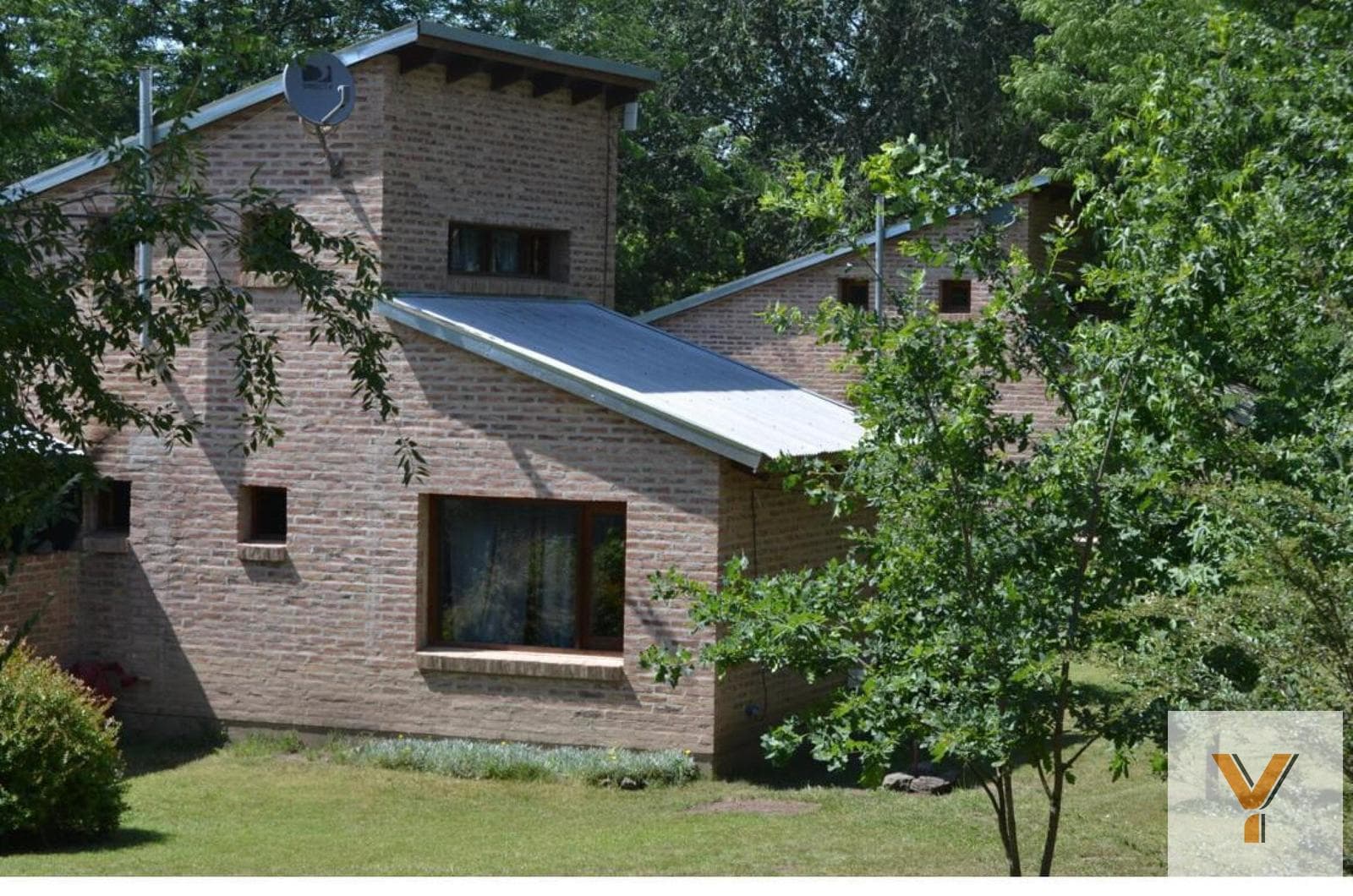 Hotel en Venta - 8 Dormitorios 5 Baños - 4722mts - Calamuchita