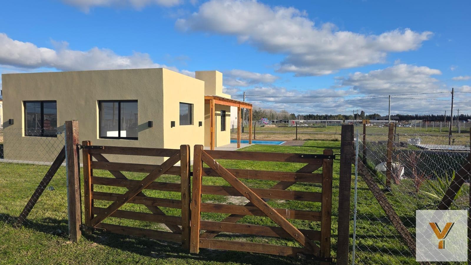 Casa en Venta - 2 Dormitorios 1 Baño - 300mts - La Plata