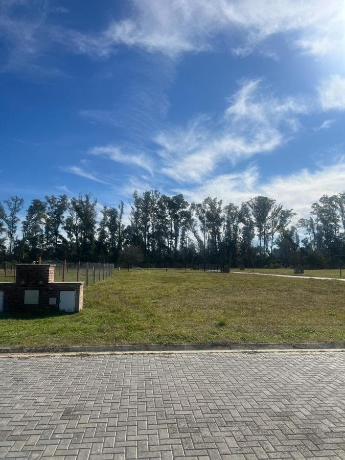LOTE EN VENTA, BARRIO ABIERTO