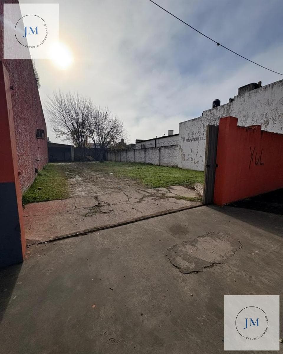 Destacado terreno urbano ubicado sobre la emblemática calle San Martín al 1300
