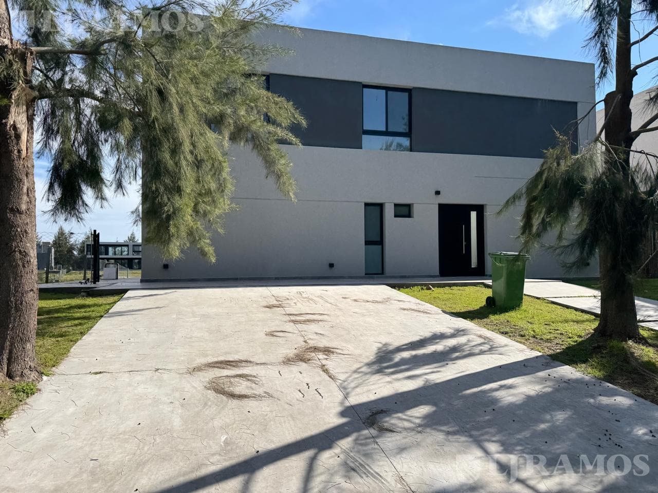 Terreno a la laguna con amarra en venta en el Naudir, Escobar