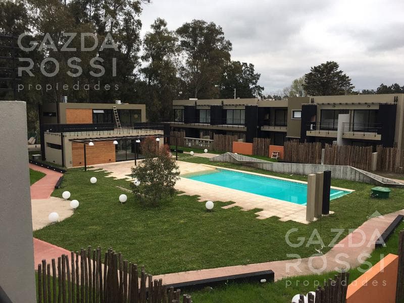 DPTO. PB C/JARDIN PROPIO -3AMB- ESPACIO LAS CAVAS