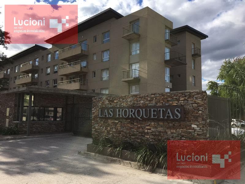 Alquiler Departamento 3 Ambientes con Cochera Condominio Las Horquetas - Villa De Mayo