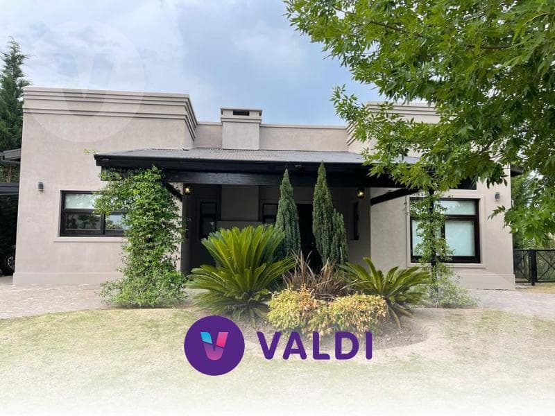 Casa en venta con renta- Barrio La Horqueta de Echeverría, Canning